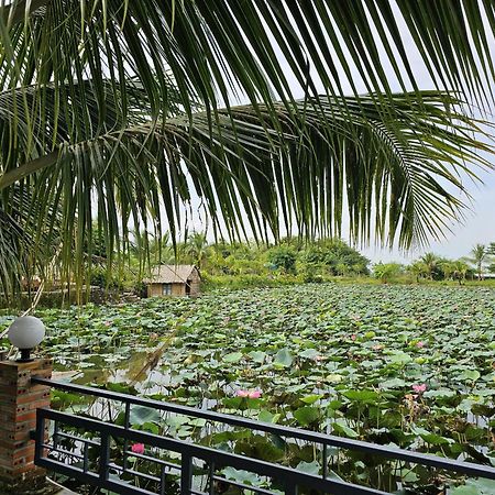 Phu Dien Homestay Cat Tien Exterior foto