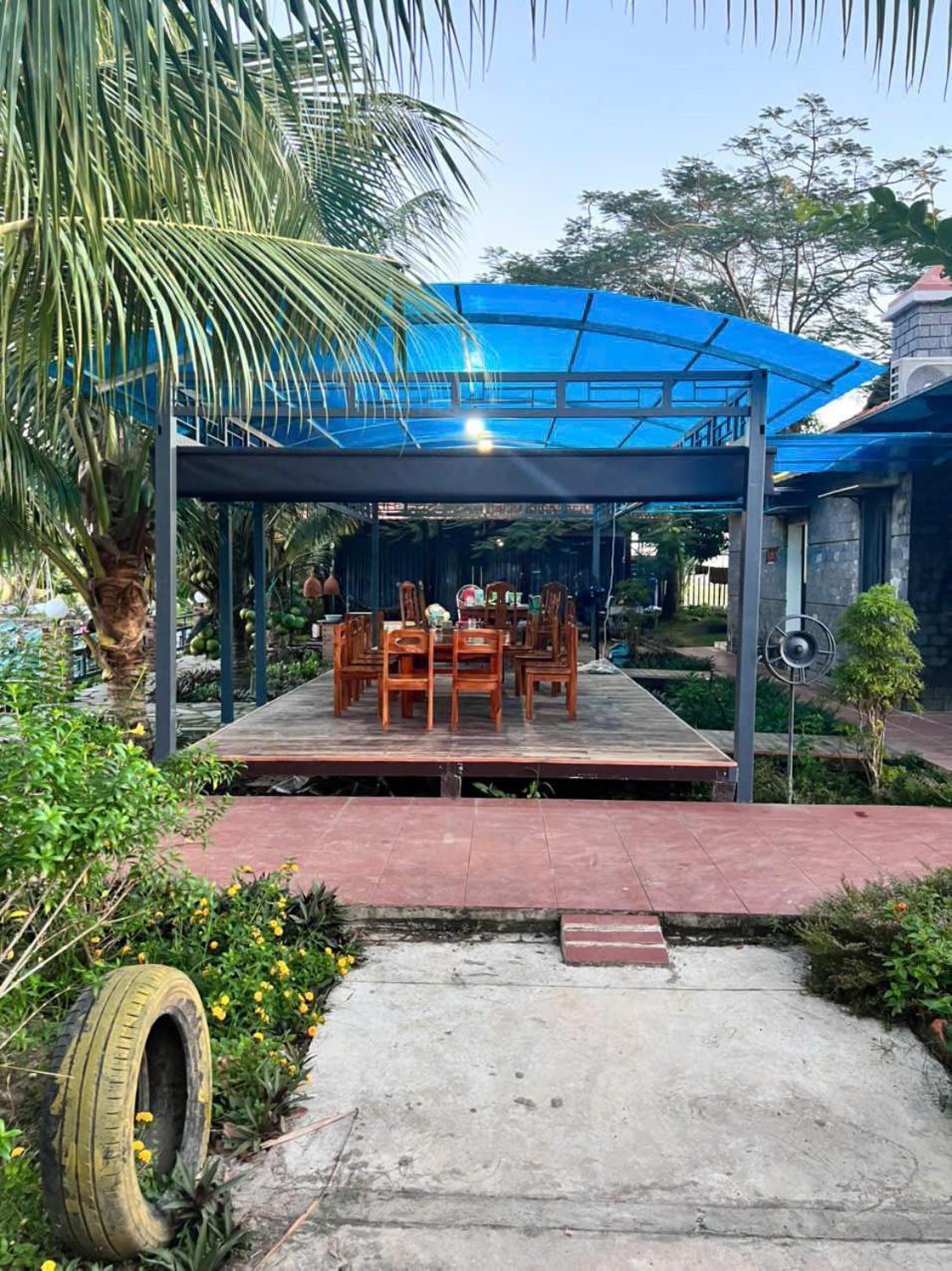 Phu Dien Homestay Cat Tien Exterior foto